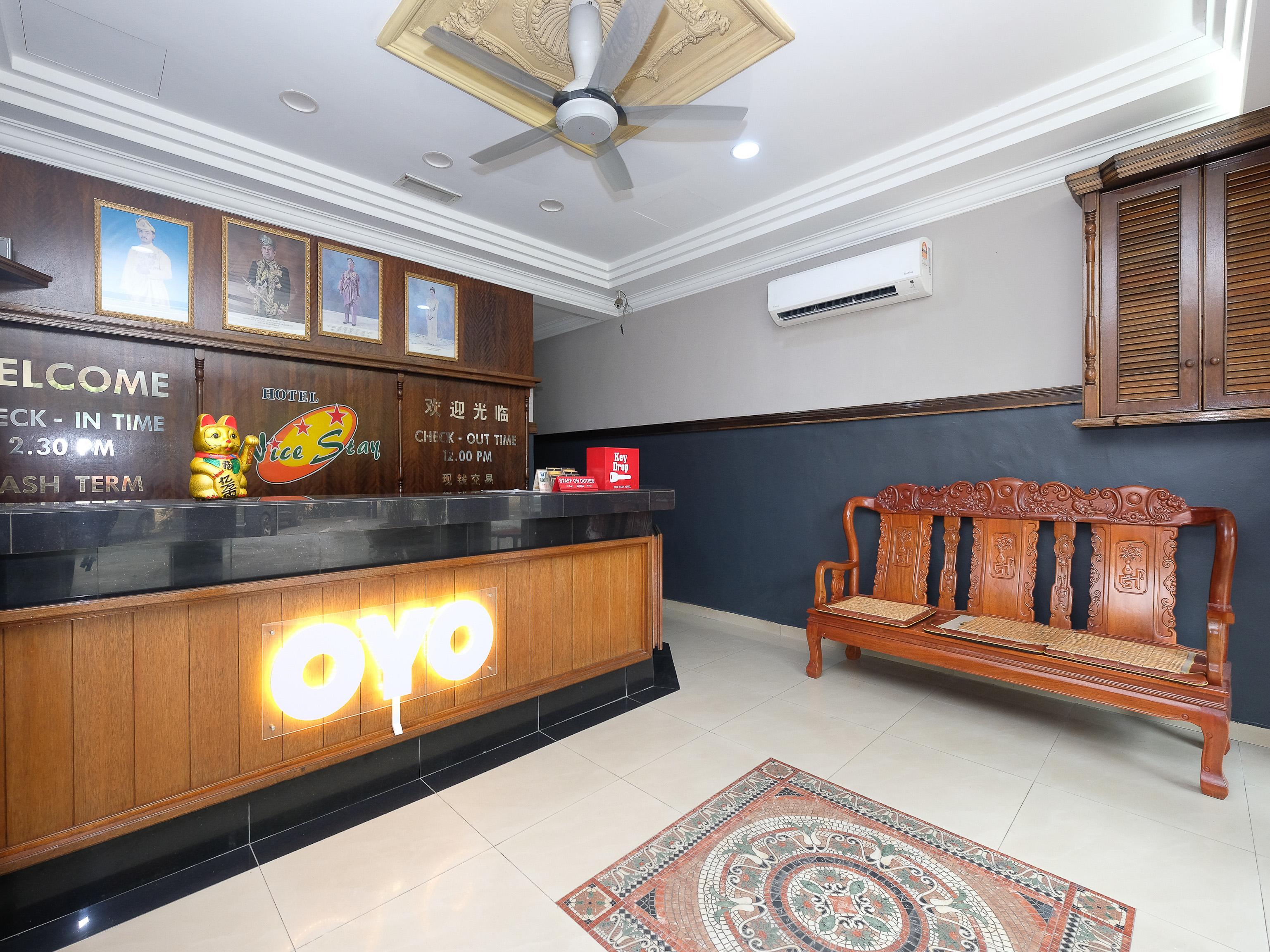 Oyo 1190 Nice Stay Hotel Raub Dış mekan fotoğraf