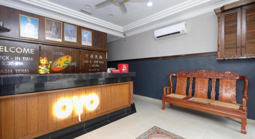 Oyo 1190 Nice Stay Hotel Raub Dış mekan fotoğraf