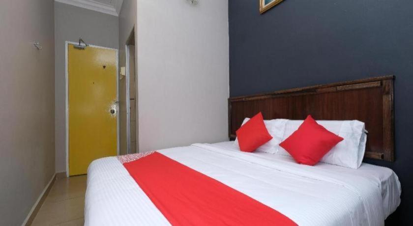 Oyo 1190 Nice Stay Hotel Raub Dış mekan fotoğraf