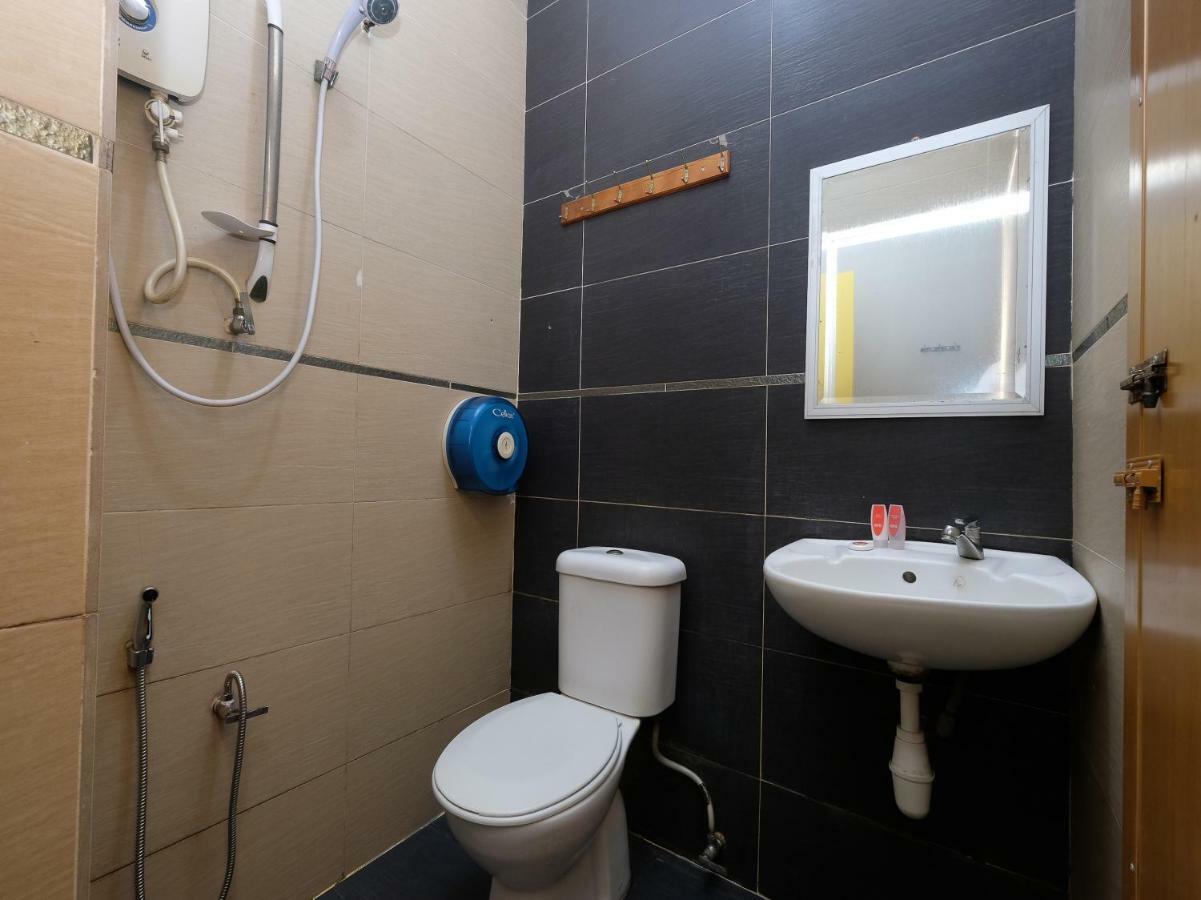 Oyo 1190 Nice Stay Hotel Raub Dış mekan fotoğraf